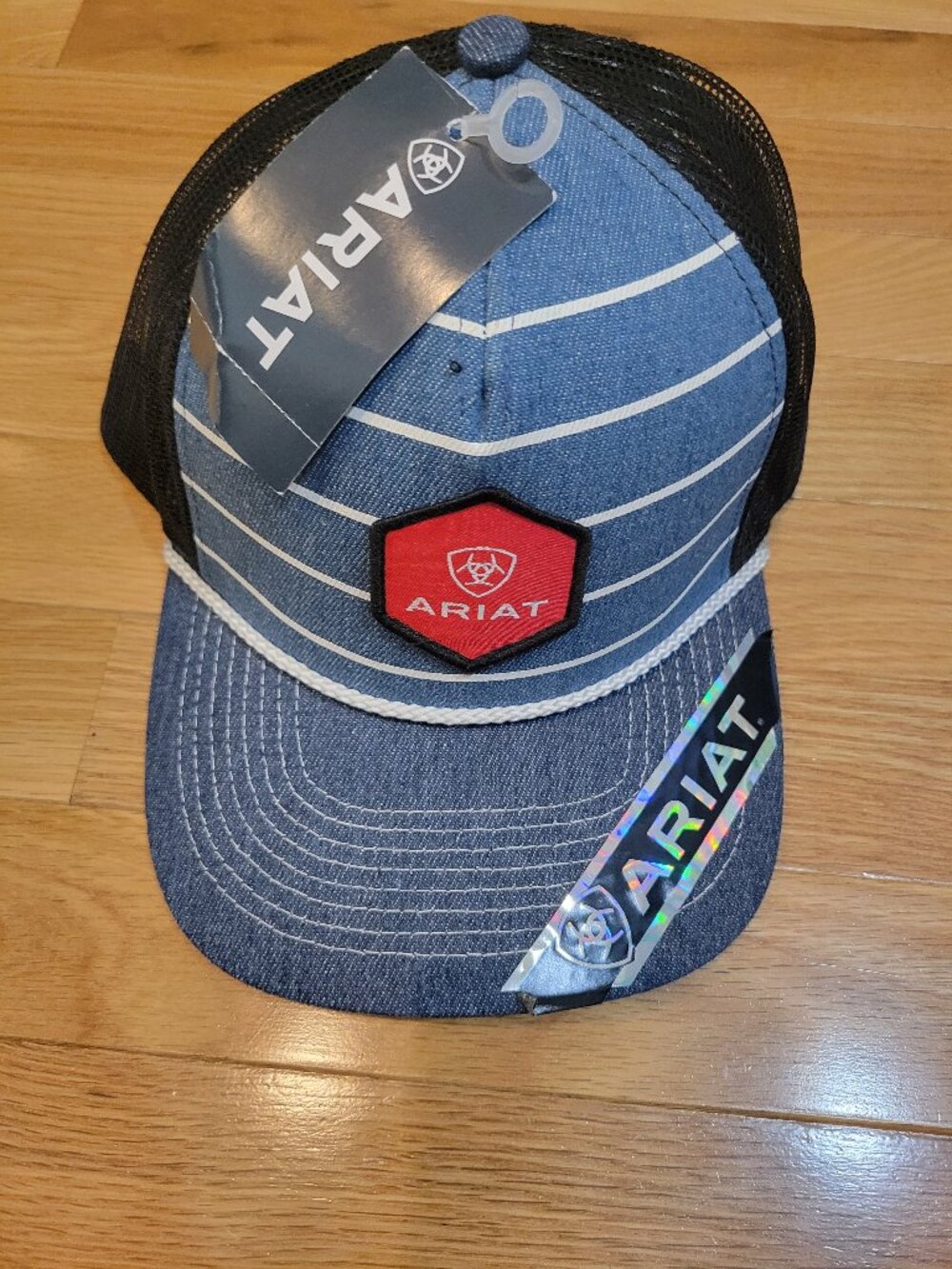 NWT Ariat hat, OSFA size